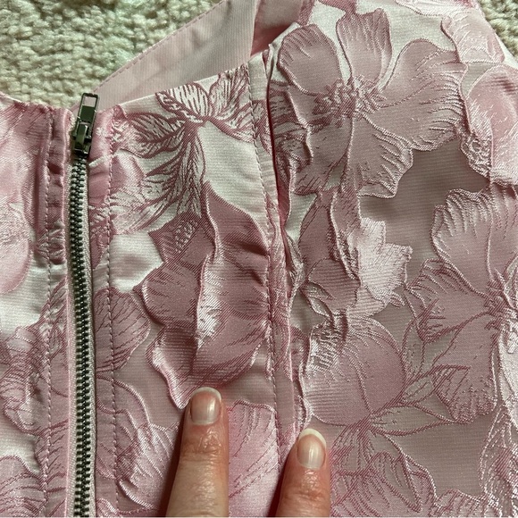 NWT Altar’d State Mirabel Satin Jacquard Crop Bustier Corset Top Size XS Pink - Picture 12 of 16
